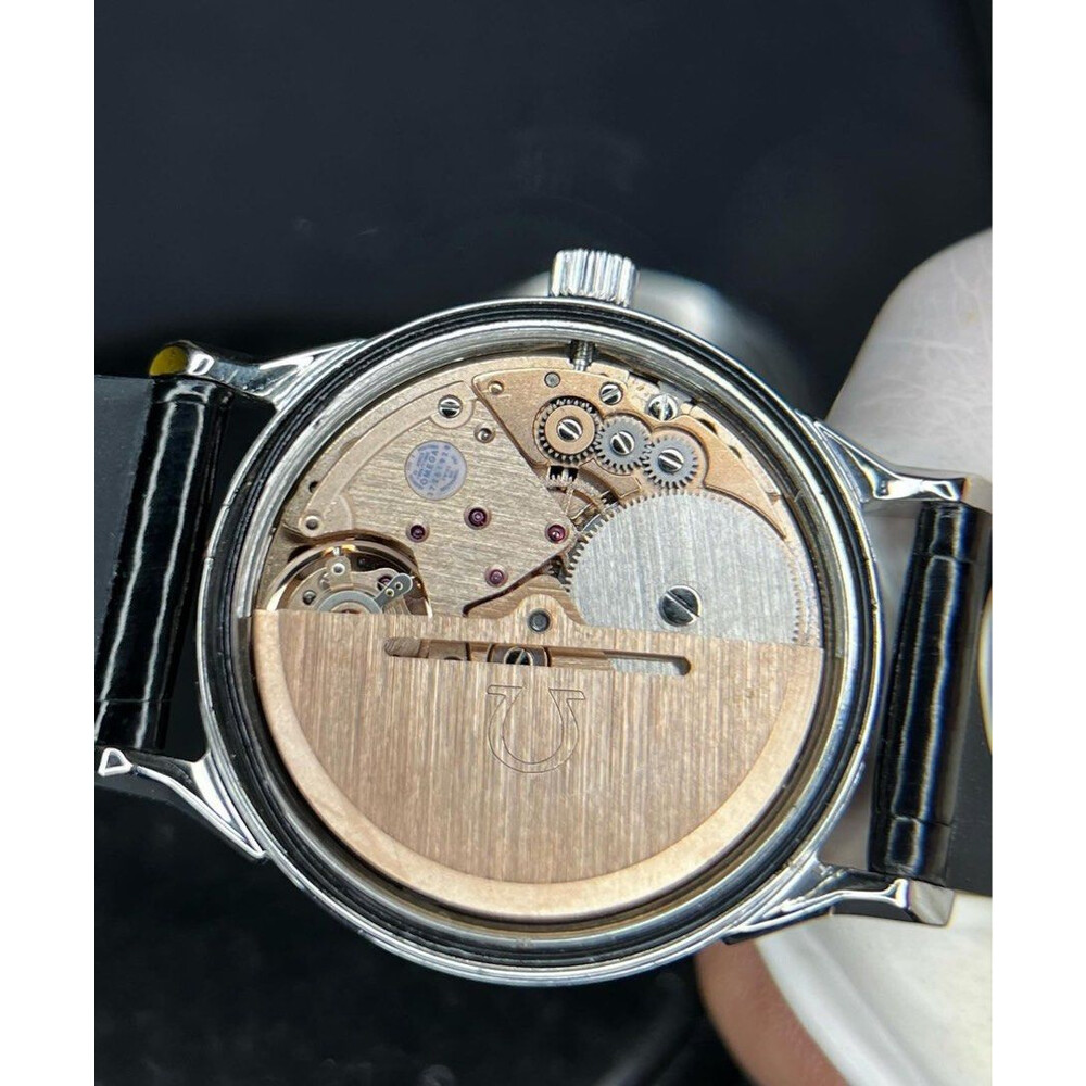 Omega constellation cal 1011 hot sale